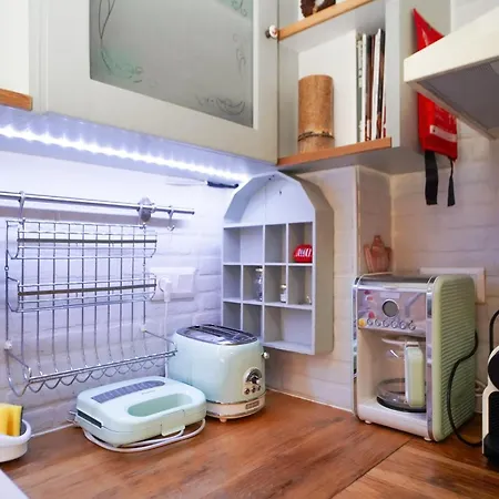 Contessina Apt. شقة